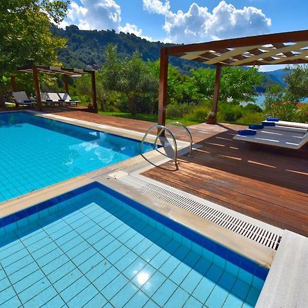 Corfu Resorts Apartments Pelekas Bagian luar foto