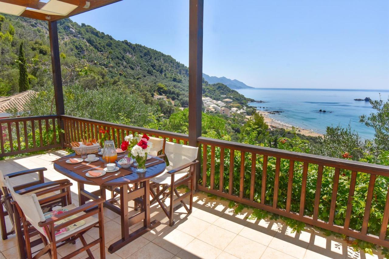 Corfu Resorts Apartments Pelekas Bagian luar foto