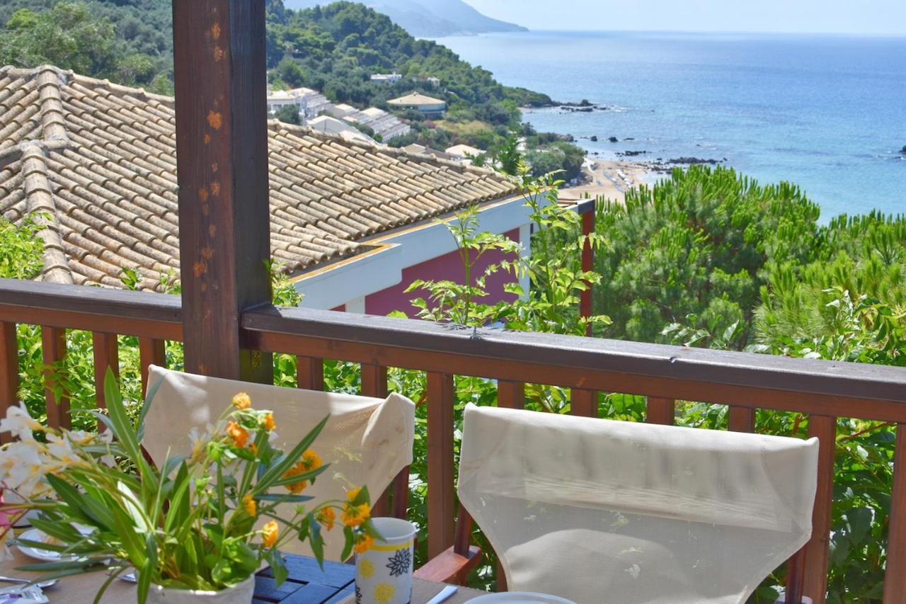 Corfu Resorts Apartments Pelekas Bagian luar foto