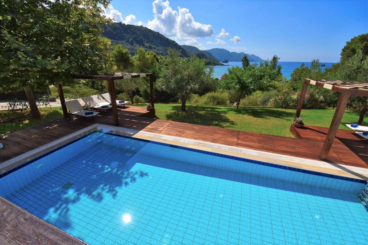 Corfu Resorts Apartments Pelekas Bagian luar foto